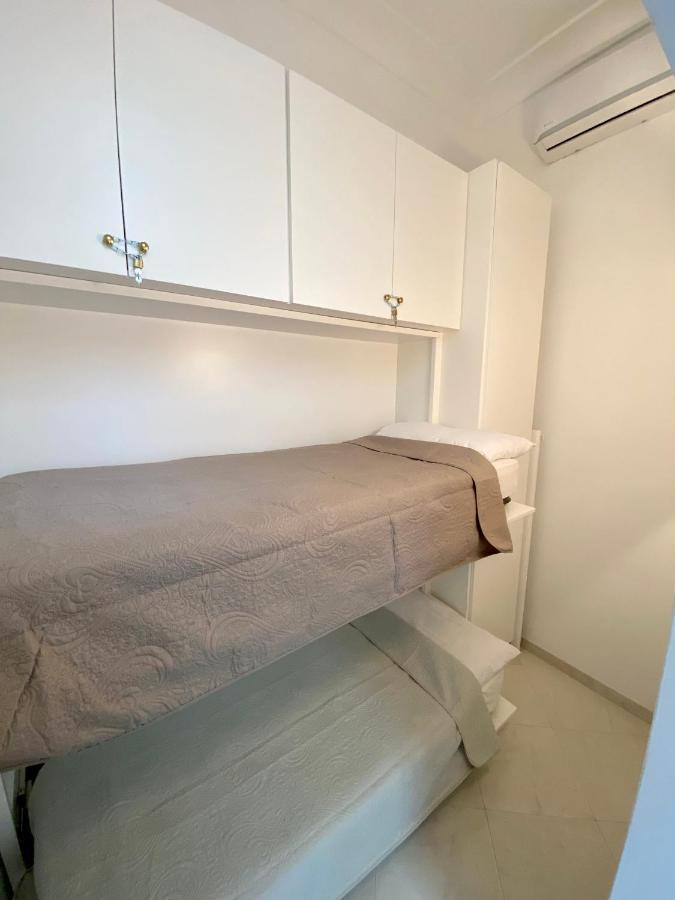Suite Posterus 5 Κάπρι Εξωτερικό φωτογραφία