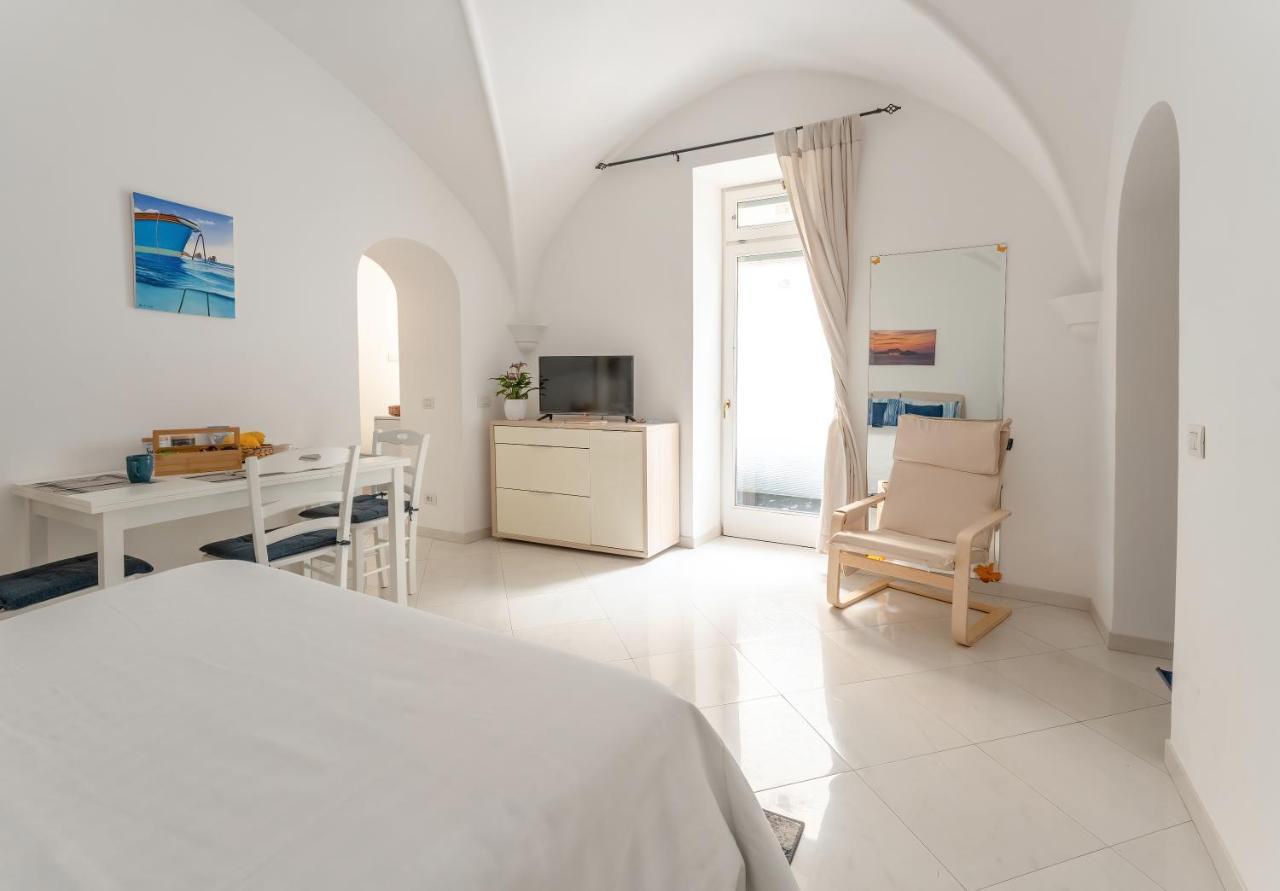 Suite Posterus 5 Κάπρι Εξωτερικό φωτογραφία
